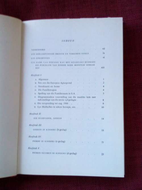 Stamregister van die Malherbes in Suid-Afrika deur GH Malherbe. 1ste uitgawe 1974. H/B met stofjas.