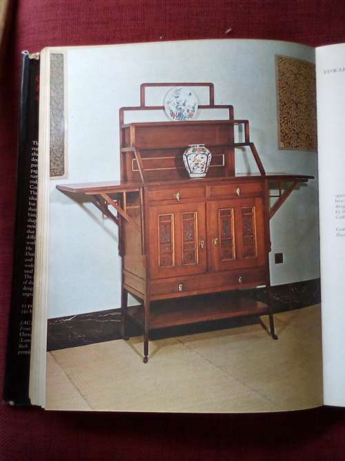 Cabinet Makers and Furniture Designers by Hugh Honour. 1972. H/C with jacket. 320 pp.