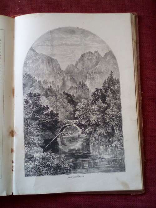 English Pictures Drawn with Pen and Pencil by Rev S Manning and Rev SG Green. 1879. H/C. 216 pp.