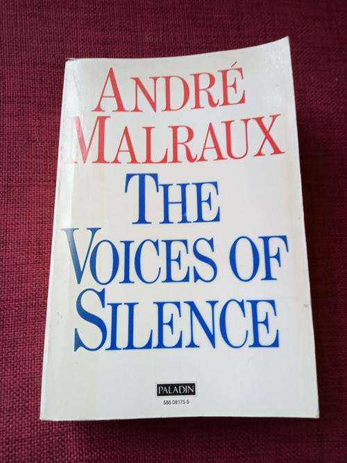 The Voices of Silence by André Malraux. 1st paperback ed 1954. 679 pp.