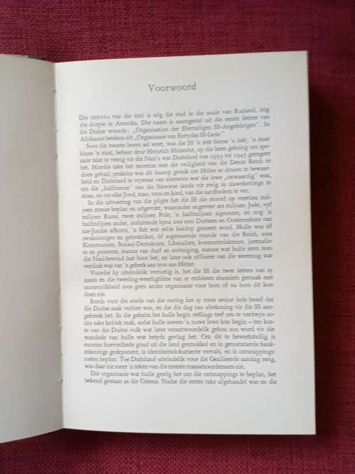 Die Odessa Dossier, ´n SS-intrige deur Frederick Forsyth. 1ste Afrikaanse uitgawe 1975. H/B. 226 pp.