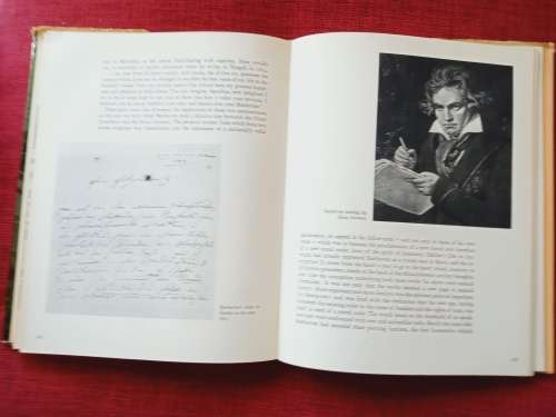Beethoven: A Pictorial Biography by E Valentin. 1960. H/C with jacket. Large format. 148 pp.