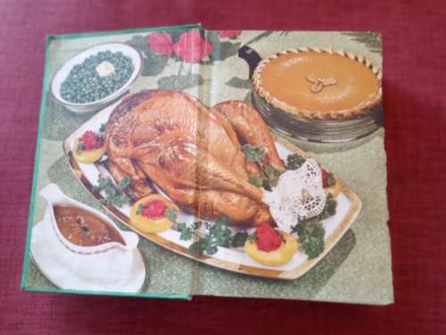 Meta Given´s Modern Encyclopedia of Cooking. 1953. H/C. 1702 pp.