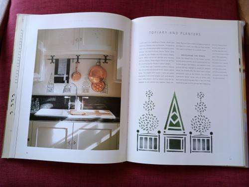 The New Stencil Book by Simone Smart. 1st edition 1998. H/C with jacket. Large format. 127 pp.