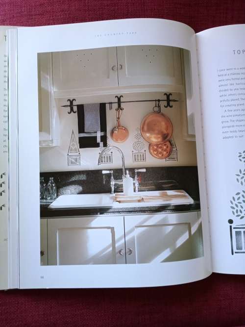 The New Stencil Book by Simone Smart. 1st edition 1998. H/C with jacket. Large format. 127 pp.