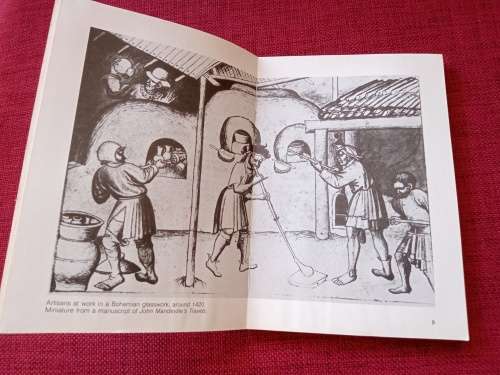 Glass: From Antiquity to the Renaissance by Giovanni Mariacher. 1st English ed 1988. S/C. 155 pp.