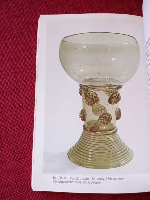Glass: From Antiquity to the Renaissance by Giovanni Mariacher. 1st English ed 1988. S/C. 155 pp.