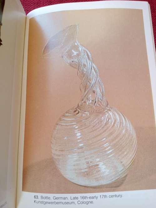 Glass: From Antiquity to the Renaissance by Giovanni Mariacher. 1st English ed 1988. S/C. 155 pp.