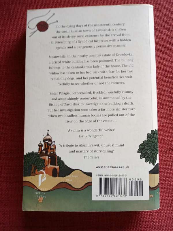 Pelagia and the White Bulldog by Boris Akunin. Paperback 2007. 344 pp.