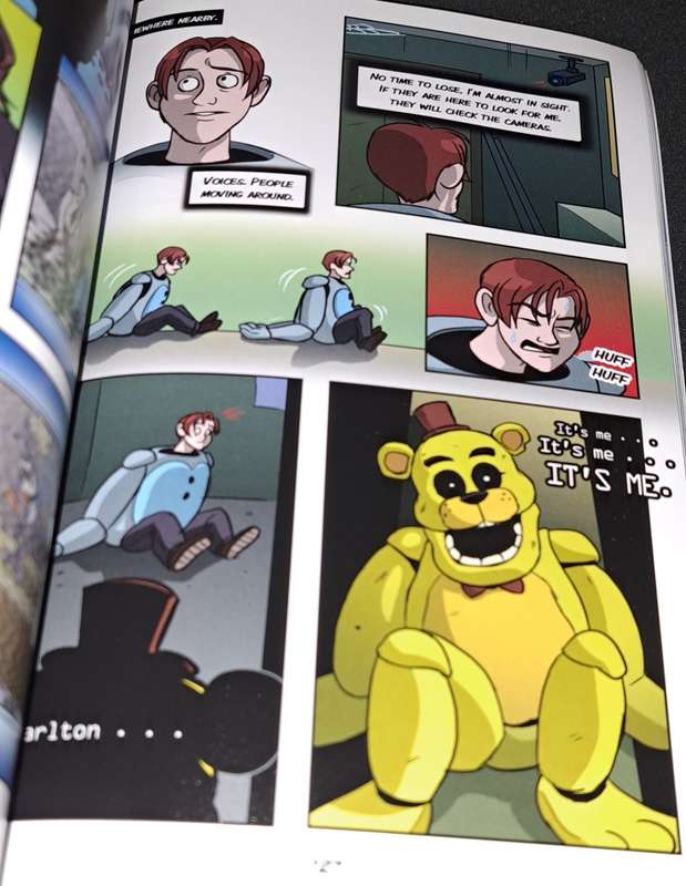 Five Nights at Freddy`s THE SILVER EYES Graphic Novel comic book 2020 collectable
