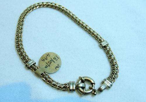 9 ct GOLD BRACELET