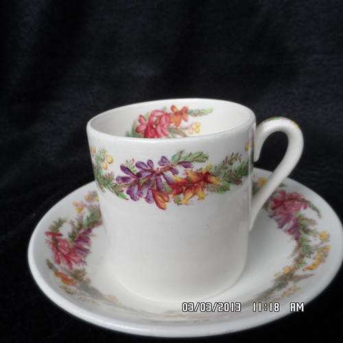 COPELAND SPODE CUPS AND SAUCERS.