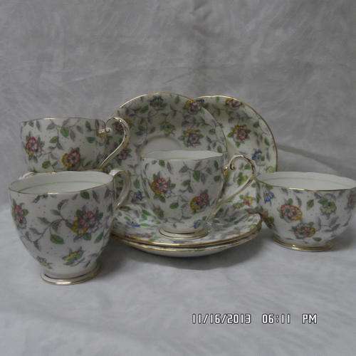 VERY PRETTY GRAFTON CHINA 'CRETONNE' DUOS AND SUGAR BASIN.