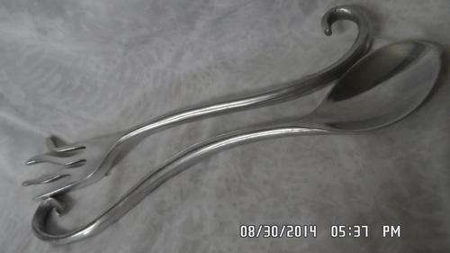 QUIRKY 'CAROL BOYES" STYLE SALAD SERVERS.