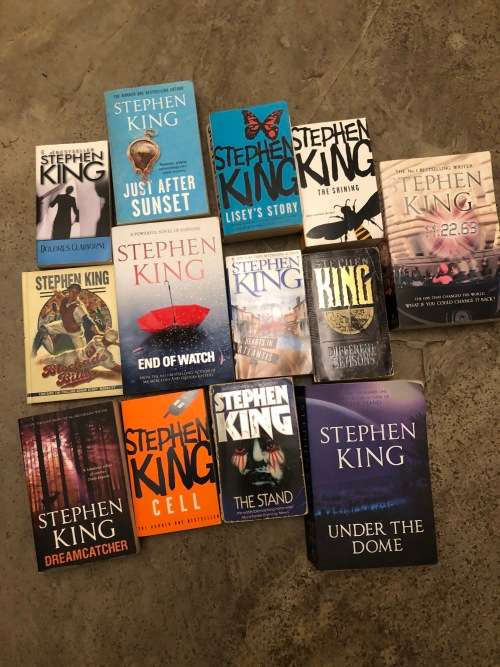 Lot of 13 Stephen King books