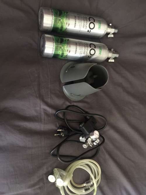 Planter tank - CO2 cylinder abd diffuser