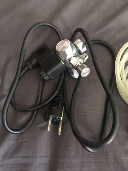 Planter tank - CO2 cylinder abd diffuser