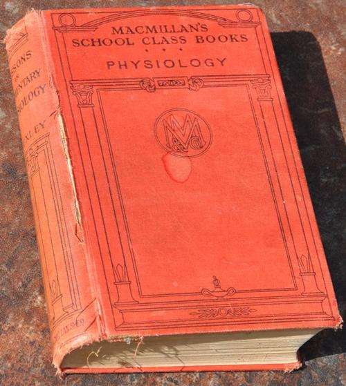 PHYSIOLOGY by Huxley (1925)