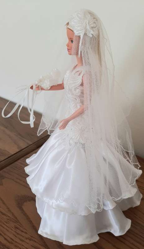 Floral Tulip wedding dress with long bodice on Barbie