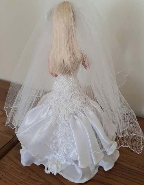 Floral Tulip wedding dress with long bodice on Barbie