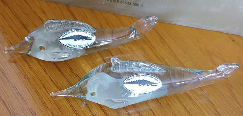 3 Ngwenya Glass Dolphins