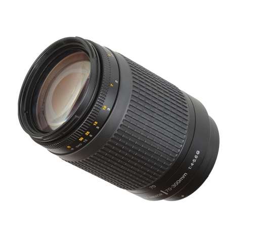 Nikon AF Nikkor 70-300mm f/4-5.6 G Telephoto Zoom lens for Nikon DSLR Cameras