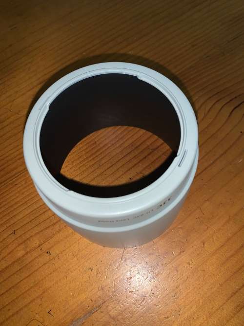 Generic used Lens Hood for Canon EF 100-400mm f/4-5.6L USM IS Lens WHITE