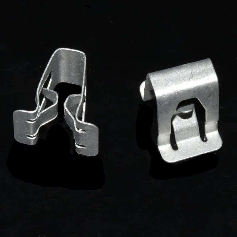 2x Universal Metal Auto Clips