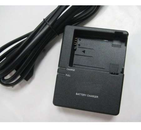Replacement LC-E8 Charger for Canon LP-E8 Battery (Canon 550D; 600D; 650D; 700D)