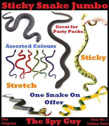 Play Snake Jumbo It Sticks and Stretches Up to 80cm Great for Party Packs
