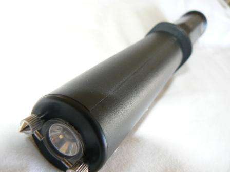 BATON 900 000 Volt Military Paralizer stun baton