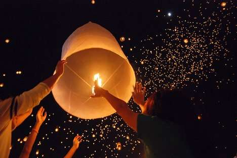 Sky X1 Festival Paper Airborne Kongming or Chinese Sky Lantern