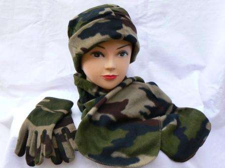 3 Piece Ladies Camo Scarf, Hat and Glove Set