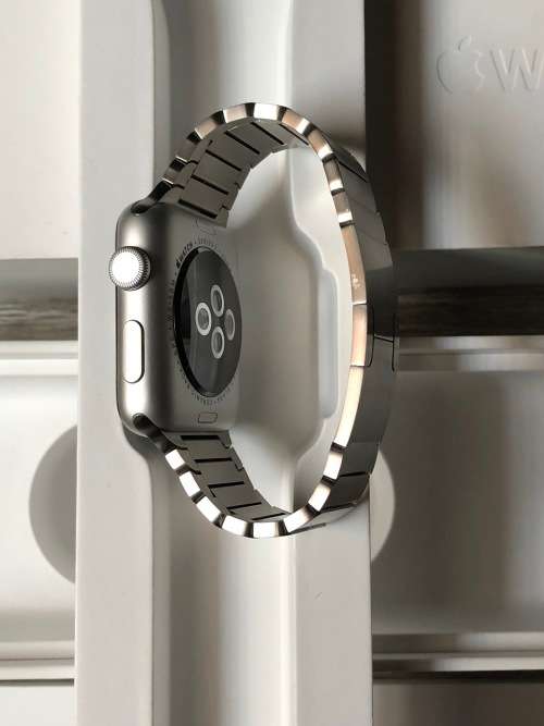 Apple Watch- Series 2 | 42mm Silver Alu Case w/ Stainless Steel Link Bracelet (Like New-Local Stock)