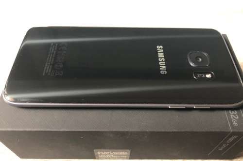 Samsung Galaxy S7 Edge (Local Stock-Warranty) + GIFT