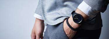 Garmin Vivomove HR - Premium Sport Watch - Black / Rose Gold