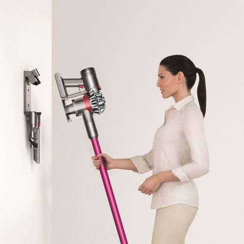 Dyson V7 Cordless Vacuum Cleaner