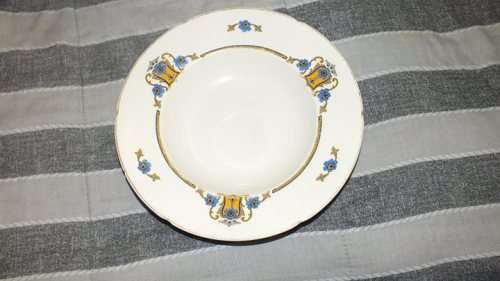 WH Grindley & Co. IVORY Made in England - Ceramic Porcelain Serving Bowls with Lids, Plates & Jug