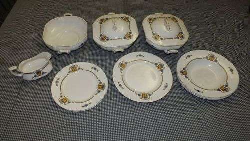 WH Grindley & Co. IVORY Made in England - Ceramic Porcelain Serving Bowls with Lids, Plates & Jug