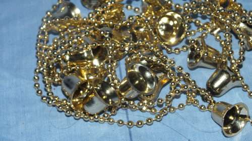 Christmas Tree Decorations - String of bells (no noise)