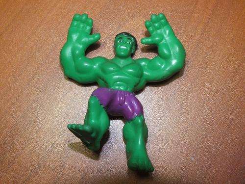 INCREDIBLE HULK 7 CM TALL GREEN HERO SPECIAL - REDUCED!!!!