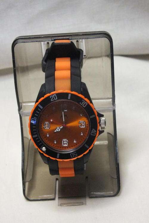 Honey Unisex Silicone Watches Black Orange Waterproof Men Quartz Analog Wrist Watch