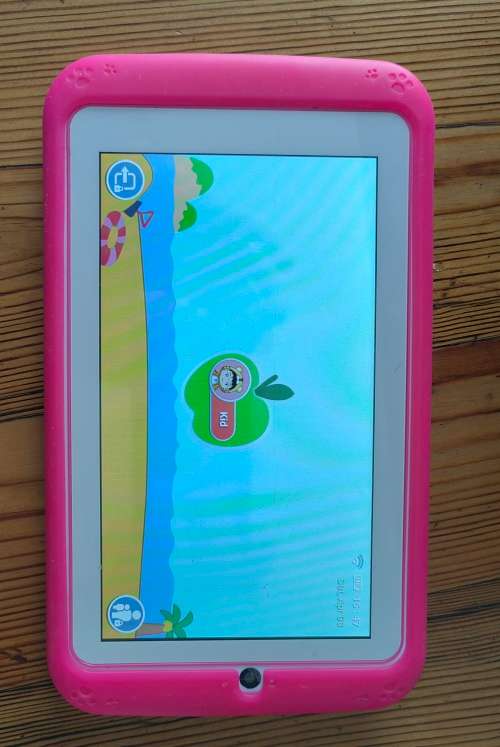 Volcano smart kids tablet bundle
