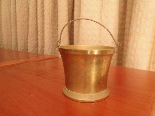 Brass item