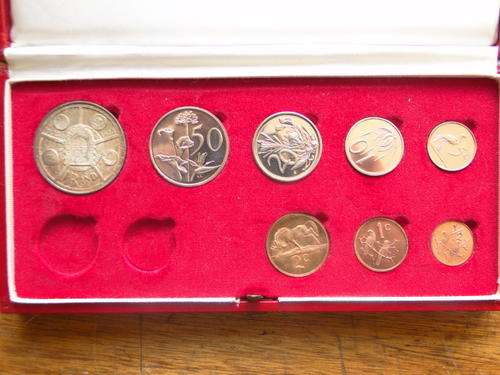 1974 Red Box Coin set - No Gold Coins