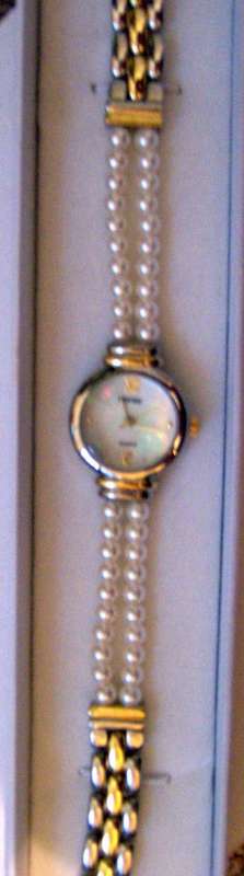 Honey glass pearl watch with mother of pearl dial