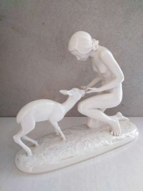 VINTAGE HUTSCHENREUTHER PORCELAIN FIGURINE `WOMAN WITH FAWN` IN EXCELLENT CONDITION