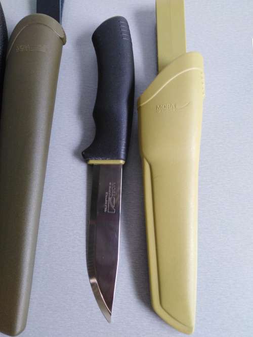 Set of 3 Brand New Mora Knives - Morakniv 748MG, Morakniv Bushvraft, Morakniv Mora 2000