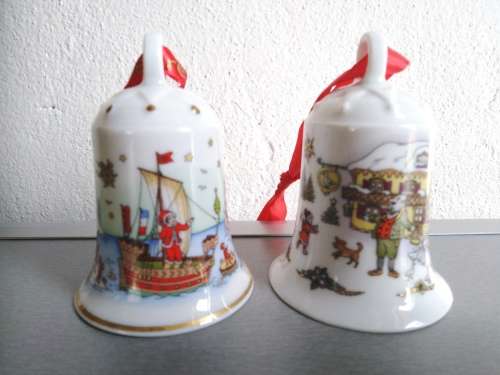 2 Hutschenreuther Porcelain Bells