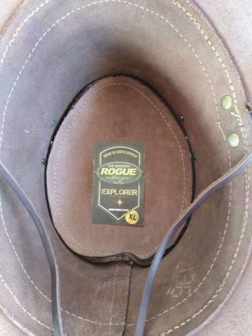 ROGUE EXPLORER Full Grain Leather Hat - As New! Size XL (60-61cm)